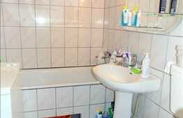 2 camere, decomandat, 55 mp, garaj, zona strazii Bucuresti