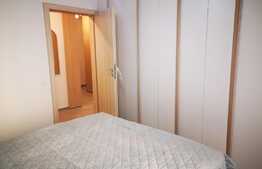 Apartament de 3 camere, la cheie, terasă de 33 mp, 2 băi, zona Carpaților