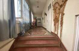 Casa de 80 mp si teren de 283 mp, Rasnov