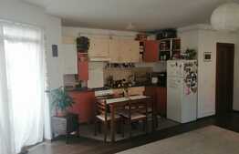 Apartament 68 mp, parcare cu CF, scara interioara, zona Primaria Baciu!