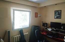 Vanzare apartament 4 camere, 72 mp, zona Policlinica Grigorescu