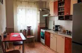 Apartament de 3 camere, etaj interemediar, zona MOL
