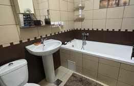 Garsoniera decomandata, 40 mp, parcare, zona Florilor