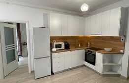 Apartament 2 camere, ultrafinisat, bloc nou, parcare, zona Centrala