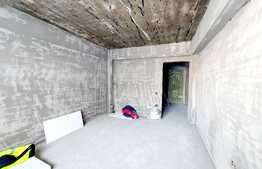 Oportunitate! Apartament semifinisat de 2 camere, 57.75 mp, balcon, zona Teilor