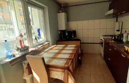 OPORTUNITATE! 3 camere, orientare S-E, parcare, balcon! Zona Teilor!