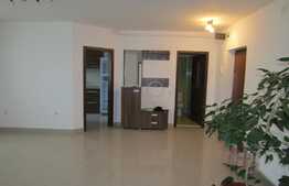 2 camere, 105 mp! Mobilat si utilat! 2 locuri de parcare! Zona strazii Florilor!