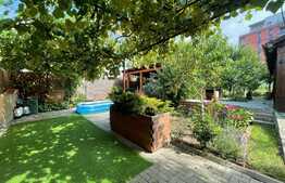 Casa de vanzare, teren 244 mp, 100 mp, zona Andrei Muresanu