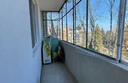 Apartament de 2 camere, decomandat, 54 mp, zona strazii Aleea Meses