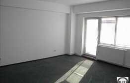 Apartament 4 camere decomandate, 90 mp utili, 3 balcoane, zona Piata Cipariu!