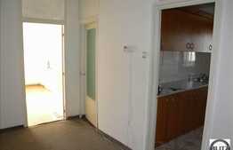 Apartament 4 camere decomandate, 90 mp utili, 3 balcoane, zona Piata Cipariu!