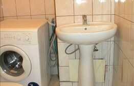 Apartament 4 camere decomandate, 90 mp utili, 3 balcoane, zona Piata Cipariu!