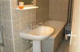 Apartament 4 camere decomandate, 90 mp utili, 3 balcoane, zona Piata Cipariu!