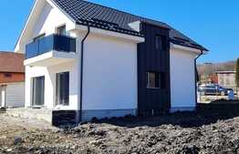 Exclusiv! Casa individuala, in zona cu suprafata plana, Dezmir