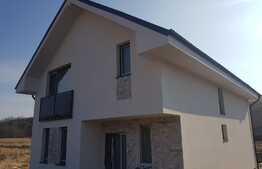 Exclusiv! Casa individuala, in zona cu suprafata plana, Dezmir