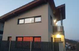 Exclusiv! Casa unifamiliala, zona rezidențială, panorama, Apahida  