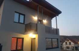 Exclusiv! Casa unifamiliala, zona rezidențială, panorama, Apahida  