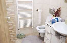 Apartament de 3 camere, decomandat, 71 mp, construcție 2018, zona Răcădău