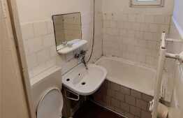 Apartament 2 camere, 44 mp, loc parcare, zona Florilor