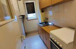 Apartament 2 camere, 44 mp, loc parcare, zona Florilor