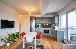 Apartament de 2 camere, terasa 14 mp, panoramă deosebită!