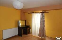 Vanzare 3 camere in imobil tip casa, 130 mp utili, pe 2 nivele, loc de parcare!