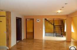 Vanzare 3 camere in imobil tip casa, 130 mp utili, pe 2 nivele, loc de parcare!