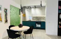 Apartament superb de 2 camere, totul nou, garaj, terasa, zona centrala