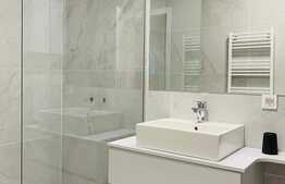 Apartament superb de 2 camere, totul nou, garaj, terasa, zona centrala