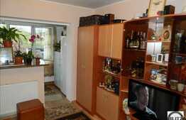 Vanzare apartament 1 camera, 25 mp utili, zona Iulius Mall, cu boxa si parcare