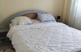 Apartament de 2 camere, etaj intermediar, balcon, parcare! Zona Terra!