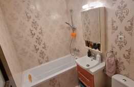 Apartament 2 camere, scara interioara, 102 mp, loc parcare, zona Tautului