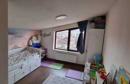 Apartament 2 camere, scara interioara, 102 mp, loc parcare, zona Tautului