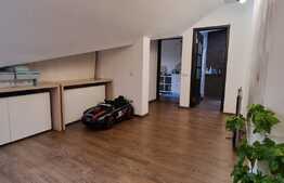 Apartament 2 camere, scara interioara, 102 mp, loc parcare, zona Tautului