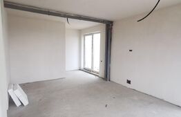 Apartament 3 camere, 98 mp, balcon si curte, semifinisat