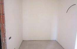 Apartament 3 camere, 98 mp, balcon si curte, semifinisat