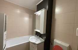 Apartament de 3 camere, decomandat, 77 mp, parcare, zona Teleorman