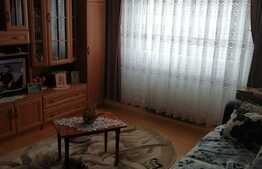 Apartament 3 camere, 44 mp, zona Astra