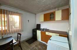 Garsoniera 30 mp, curte, parcare, zona Junior Residence