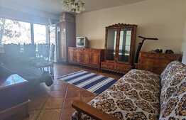 Apartament 4 camere, decomandat, etaj intermediar, garaj, zona Kaufland