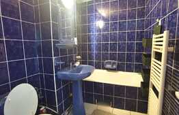 Apartament 4 camere, decomandat, etaj intermediar, garaj, zona Kaufland