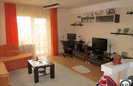 De vanzare in zona Campului, apartament cu 3 camere, 92 mp plus 3 balcoane