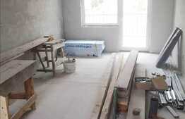 Vanzare apartament 4 camere, 86 mp, decomandat, zona Profi