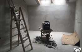 Vanzare apartament 4 camere, 86 mp, decomandat, zona Profi