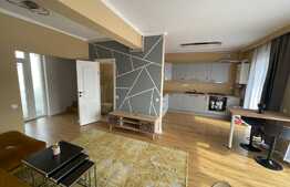 Casa insiruita LA CHEIE, finisaje moderne! Garaj si gradina, zona Terra 