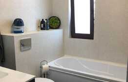 Apartament modern 3 camere ,73 mp, Sub Cetate