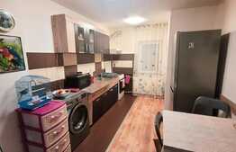 Apartament de 3 camere, zona străzii Fabricii de Zahăr