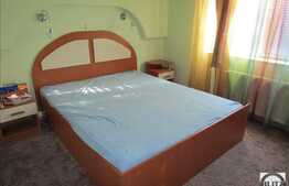 Vanzare apartament 3 camere, 52 mp, zona Taietura Turcului