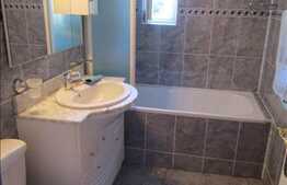 Vanzare apartament 3 camere, 52 mp, zona Taietura Turcului