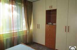 Vanzare apartament 3 camere, 52 mp, zona Taietura Turcului